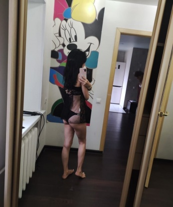 Сладкая и нежная, я готова погрузить тебя в мир наслаждений и страсти. Мои услуги просто бесподобны: от массажа до экзотических ролевых игр, я умею удовлетворять все твои желания. Мои нежные руки и чувственные губы будут делать с тобой такие вещи, о которых ты даже не мечтал. У меня есть множество отзывов от моих предыдущих клиентов, которые убедят тебя, что я именно та девушка, о которой ты всегда мечтал. Я гарантирую, что каждая минута с тобой будет наполнена страстью и наслаждением. Смело приходи ко мне, и я окажу тебе незабываемый опыт, от которого ты не сможешь оторваться. Фото в моем профиле не оставят тебя равнодушным. Жду с нетерпением нашей встречи! 💋 7252, 22 года